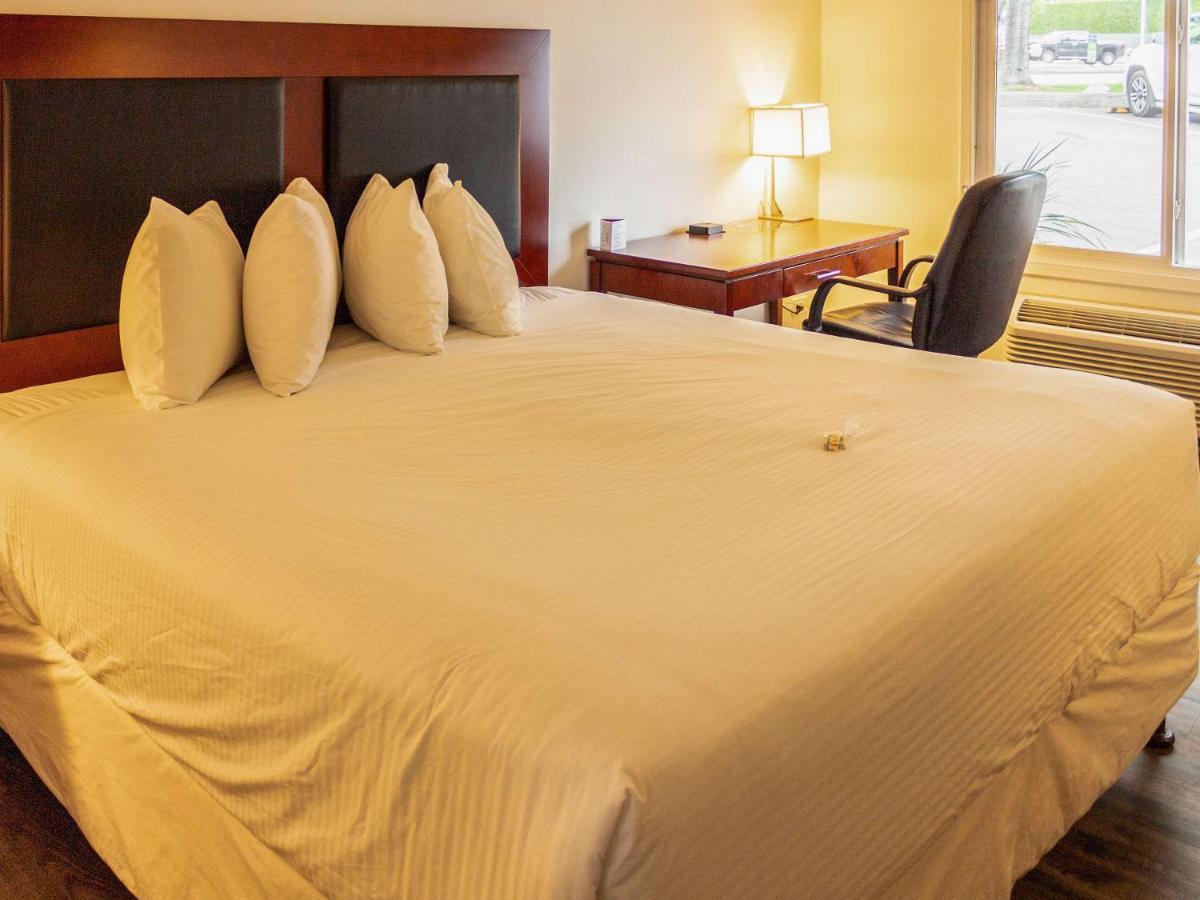 Hotel Penticton, Independent 3*